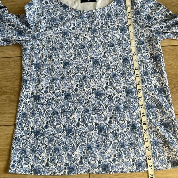 Duffield Lane Floral Blue Top with Ruffle Sleeves Tiered Ribbon Trim Medium - Picture 8 of 9